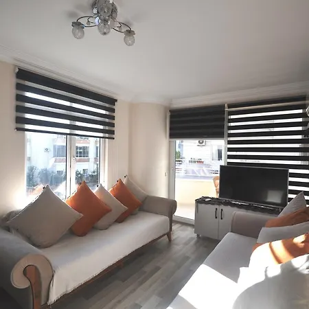 Polat Apartment Tosmur